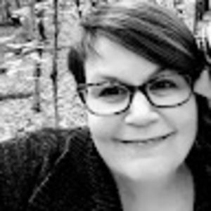 Meet your Posher, Danyelle